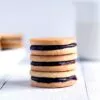 biscotti sablé farciti al cioccolato